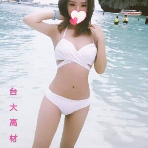 <strong>地區:台北看照挑妹<hr>妹名:小薇<hr>標籤: 新北看照挑妹<strong>