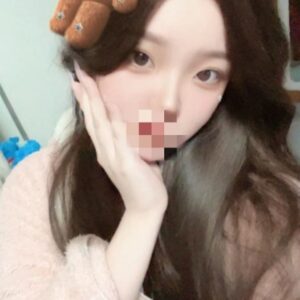 <strong>地區:桃園外送茶妹<hr>子秋<hr>標籤:桃園叫妹來我家<strong>