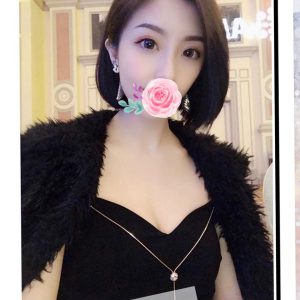 <strong>鼓山看照約妹<hr>路雅<hr>標籤:左營外送茶<strong>