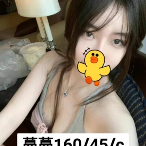 <strong>台中全套新人<hr>蔓蔓<hr>標籤:台中新妹推薦<strong>