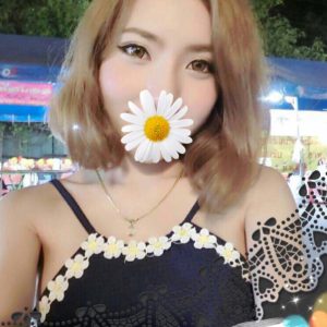 <strong>高雄飯店全套<hr>VIVIAN<hr>標籤:高雄找S<strong>