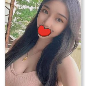 <strong>高雄出差叫小姐<hr>羅伊<hr>標籤:高雄車站找全套<strong>